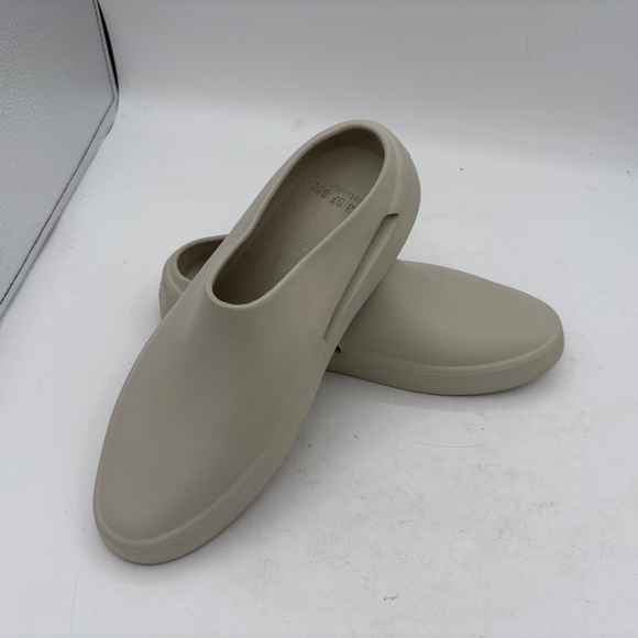 Fear Of God The California Slip-On Slide Sandals Cement Concrete 42 US 9 main image 10